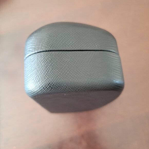 Salvatore Ferragamo Black Eyewear Case - Picture 4 of 6